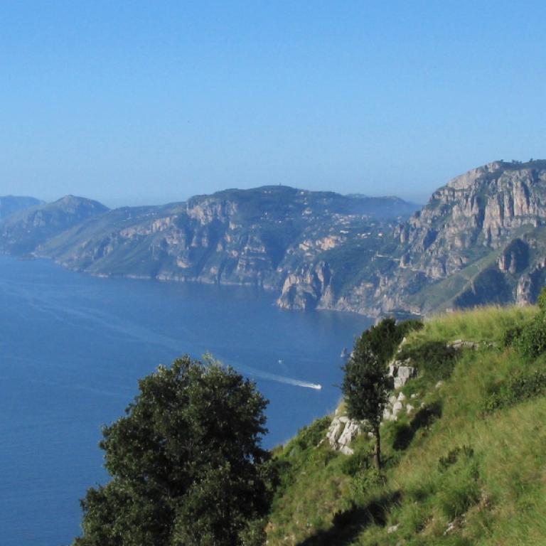 sentiero degli dei on amalfi coast