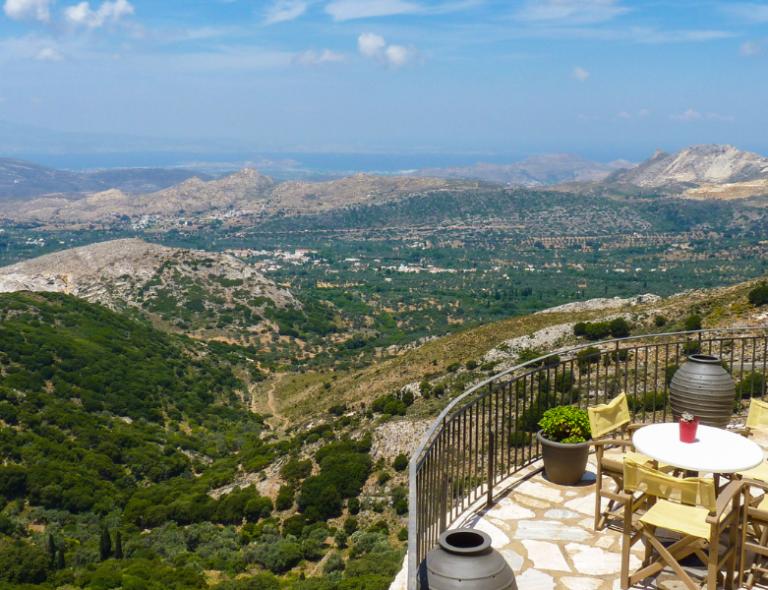 Itinerari a piedi in Grecia con viste sul mare