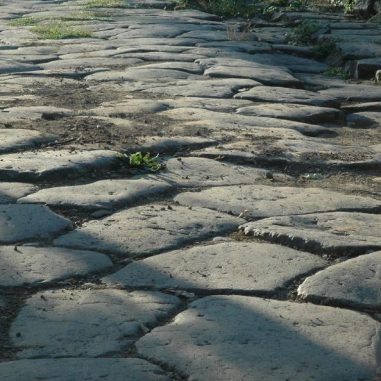 ancient roman road 