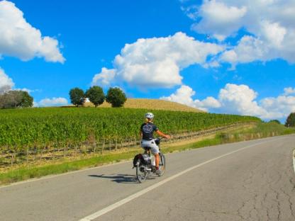 RECORRER EN BICICLETA LA VÍA FRANCÍGENA, DESDE PARMA A SIENA Autoguiado