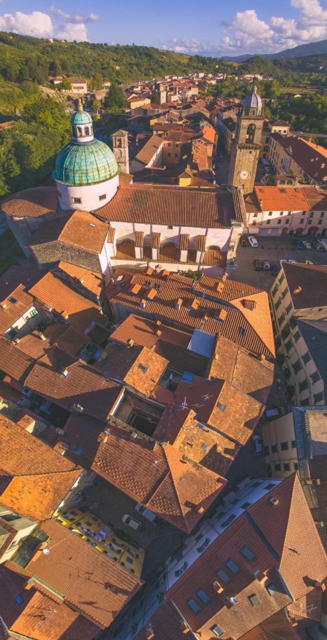 pontremoli seen from the above