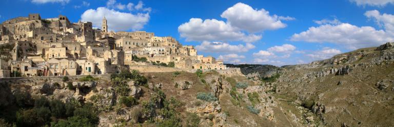 Way to Matera city stone sassi 