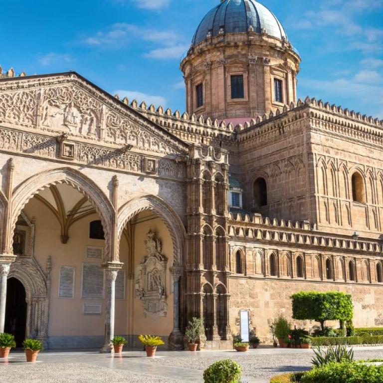 Chiesa storica lungo la Magna Via Francigena in Sicilia