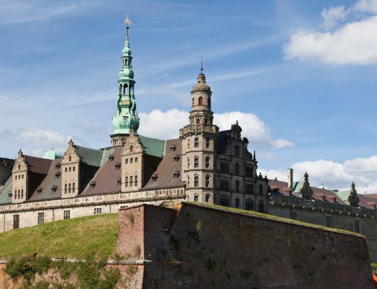 kronborg castle in sweden