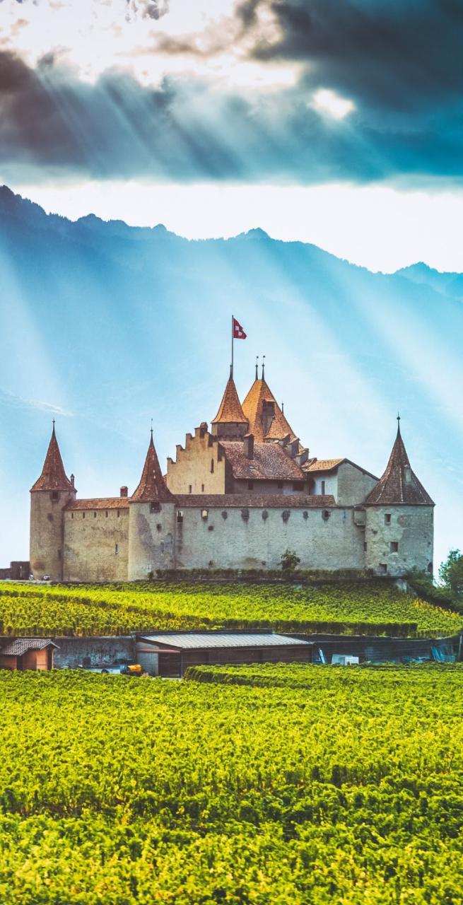 castello aigle su francigena svizzera