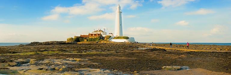 The lighthouse at Whitley Bay port on Hadrian's Wall Camino