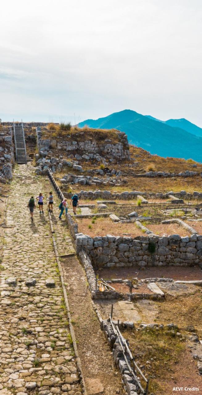 via francigena south people visiting norba archeological site AEVF CREDITS