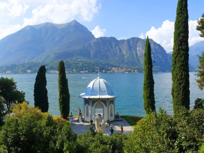 lake como easy