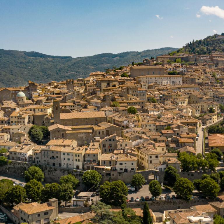 Via Lauretana Easy Under the tuscan sun cortona