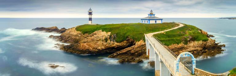 Ribadeo Eo River cross Ocean