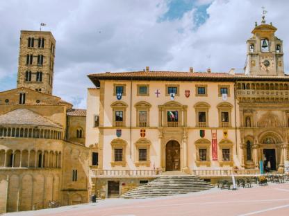 Arezzo & Valtiberina: Sulle Orme dei Grandi Artisti Italiani