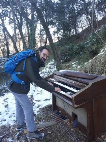 Valtriani al piano Valtriani al piano