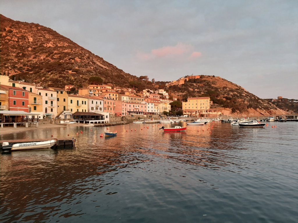 Isola del Giglio Isola del Giglio