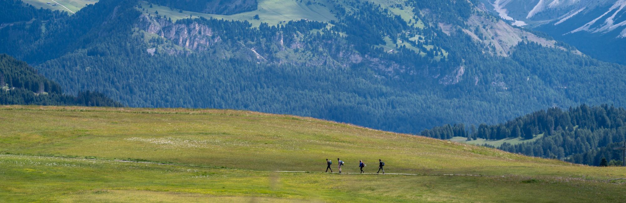 Last-Minute Mountain Holidays