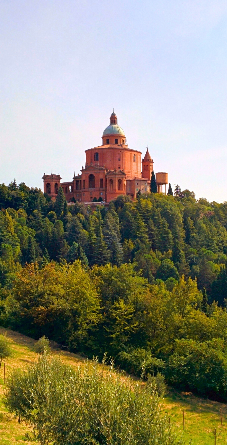 Via degli Dei gruppo aerial view Bologna